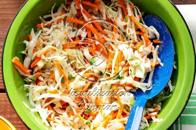 Coleslaw with Poppy Seed Dressing
