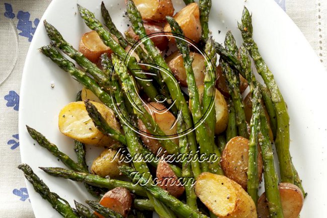 Rosemary Roasted Potatoes and Asparagus