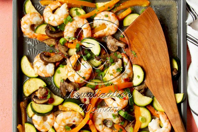 One-Pan Sweet Chili Shrimp and Veggies