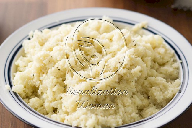 Garlic Asiago Cauliflower Rice