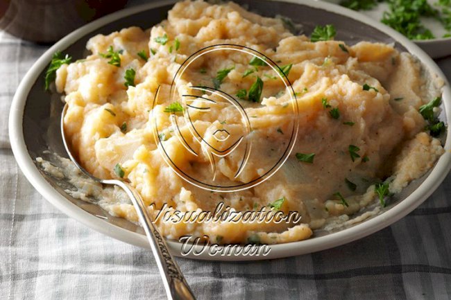 Mashed Peppery Turnips
