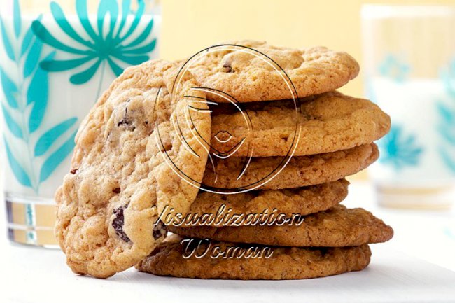 Oatmeal Raisin Cookies