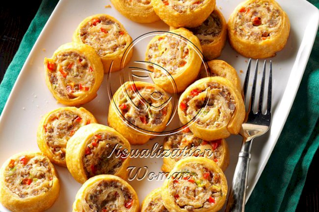 Make-Ahead Sausage Pinwheels