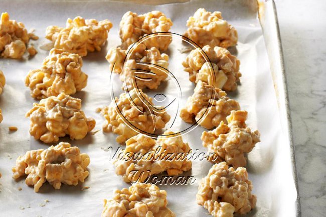 Crunchy Candy Clusters