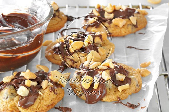 Salted Cashew & Caramel Chews
