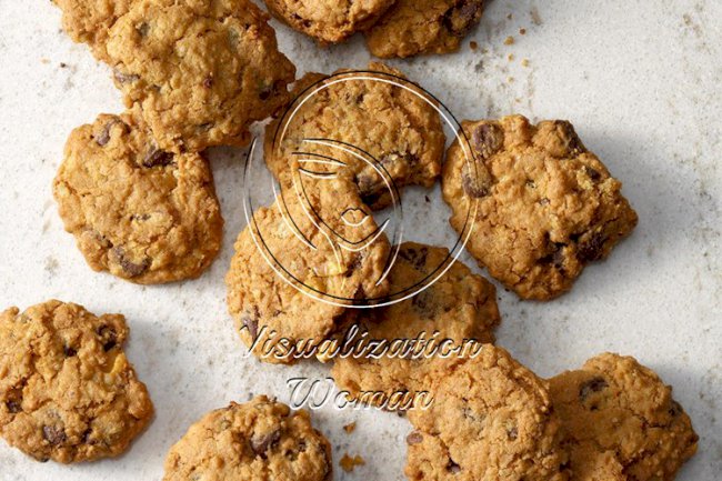 Air-Fryer Chocolate Chip Oatmeal Cookies