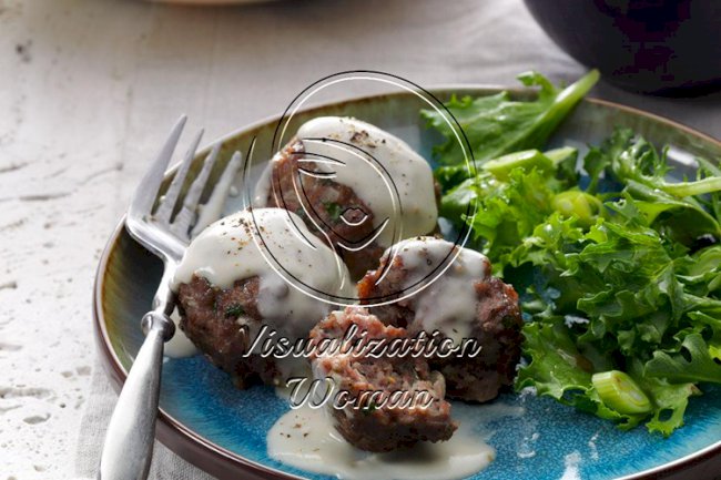 Danish Meatballs with Pan Gravy