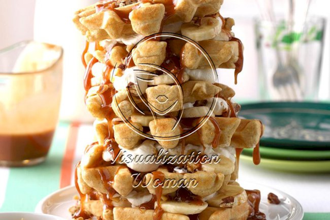 Banana-Nut Waffle Cake