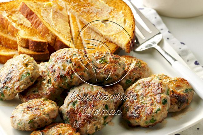 Apple-Sage Sausage Patties