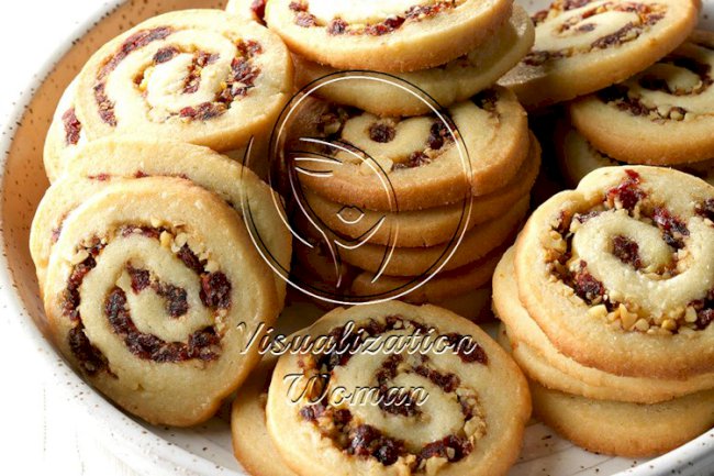 Cranberry Nut Swirls
