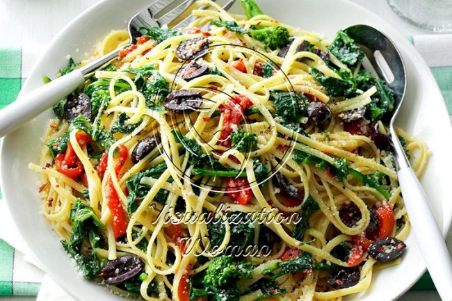 Linguine with Broccoli Rabe & Peppers