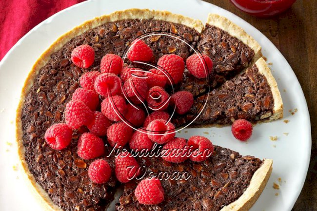 Chocolate Tart with Cranberry Raspberry Sauce