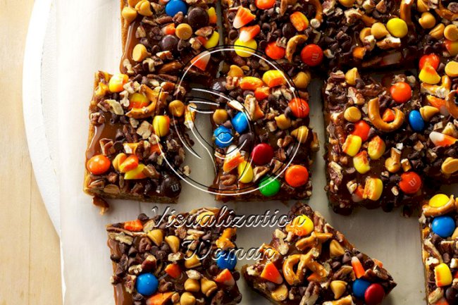 Crazy Halloween Blondies