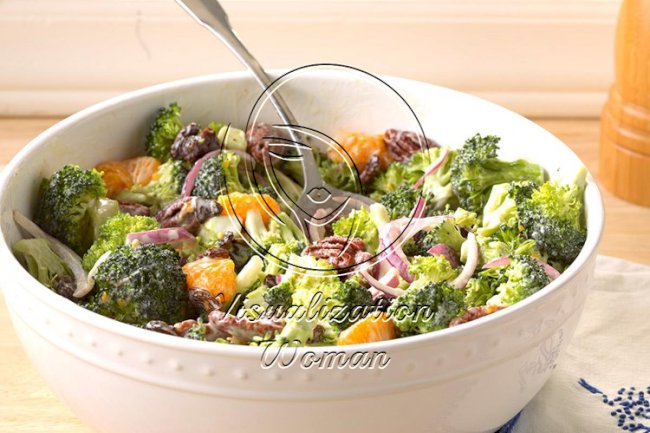 Mandarin Broccoli Salad