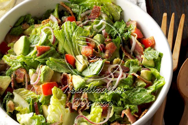 Guacamole Tossed Salad