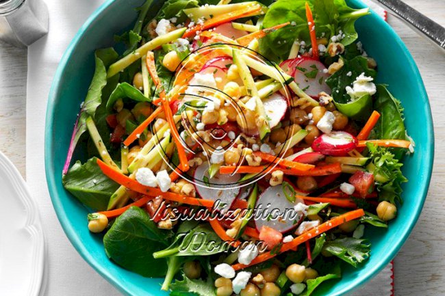 Garden Chickpea Salad
