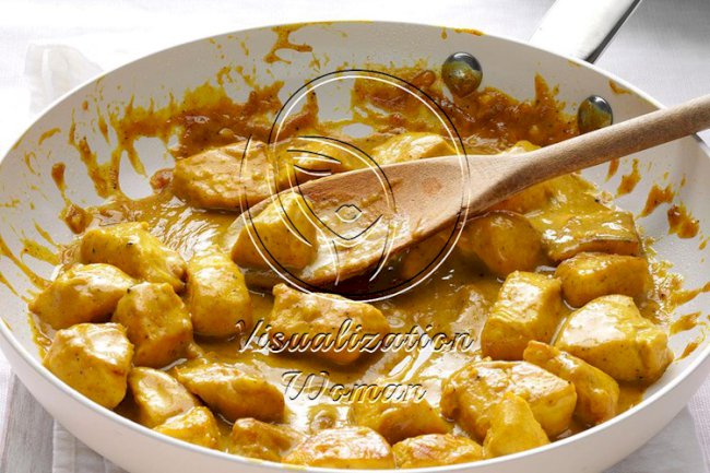 Mango Chutney Chicken Curry