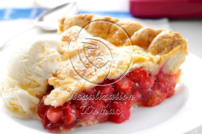 Winning Rhubarb-Strawberry Pie