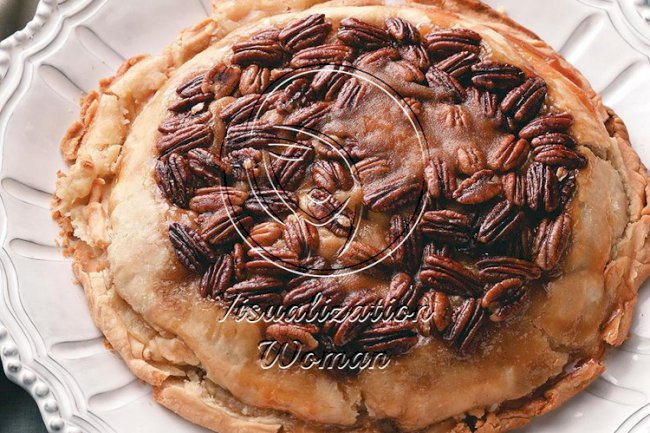 Upside-Down Apple Pecan Pie
