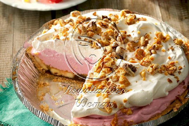 Frozen Banana Split Pie