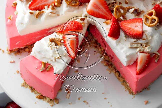Strawberry Pretzel Pie