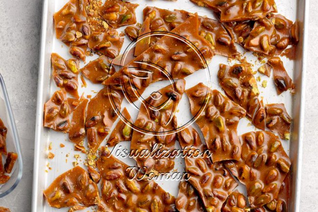 Rich Pistachio Brittle