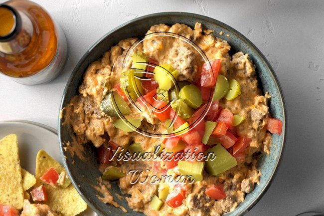 Slow-Cooker Cheeseburger Dip