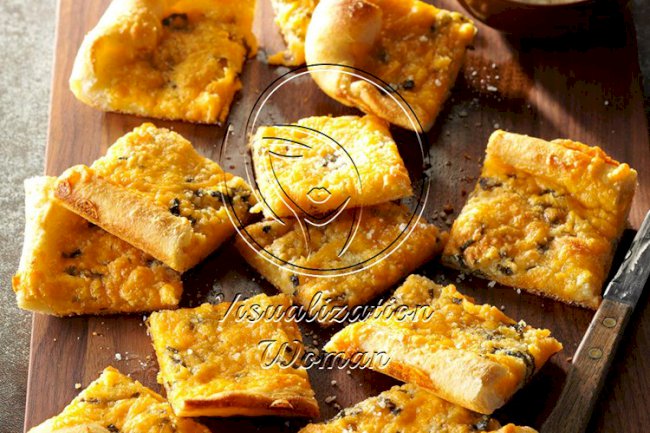 Garlic-Cheese Flat Bread