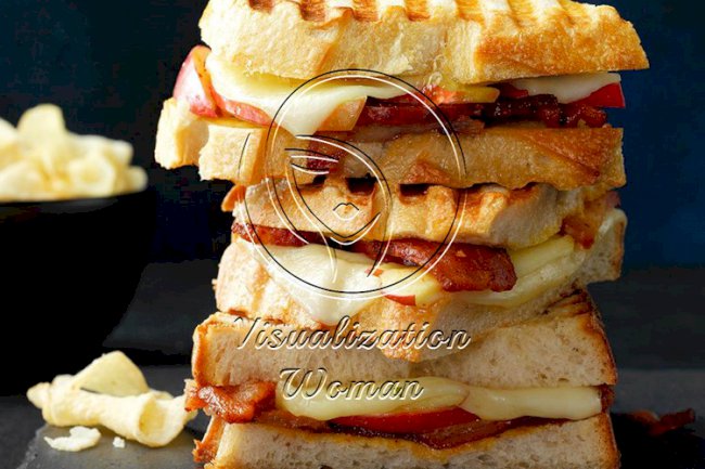 Bistro Apple Panini