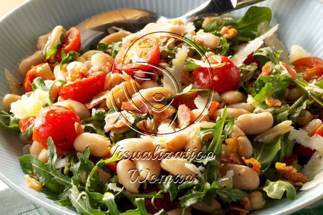 White Bean Arugula Salad