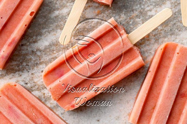 Strawberry-Rhubarb Ice Pops
