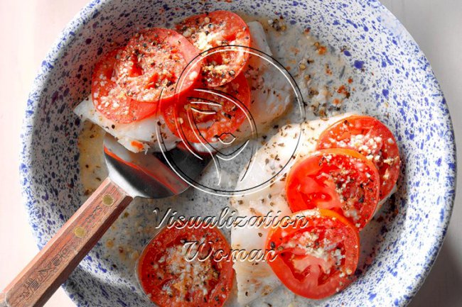 Tomato-Basil Baked Fish