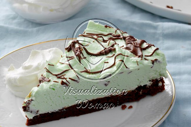 Mint Brownie Pie