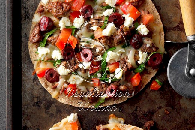 Mini Mediterranean Pizza
