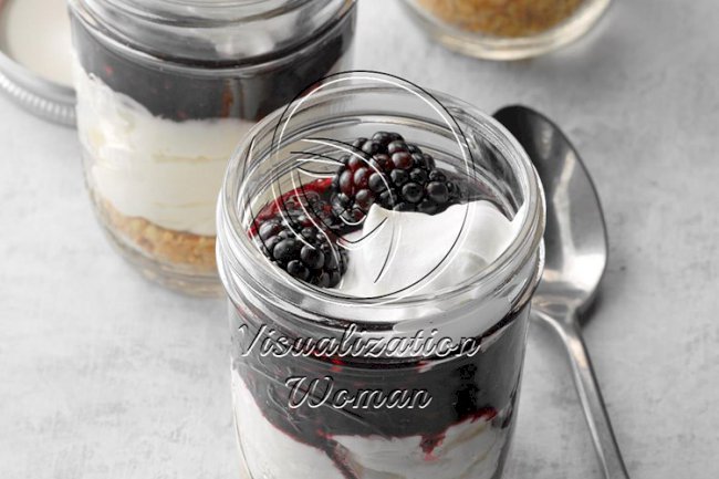Blackberry White Chocolate Cheesecake Cups