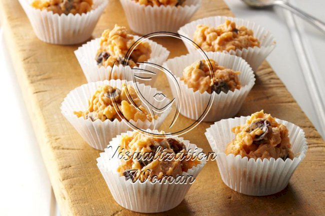 Butterscotch-Rum Raisin Treats