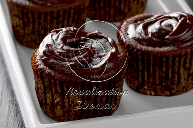 Peanut Butter Truffle Cupcakes