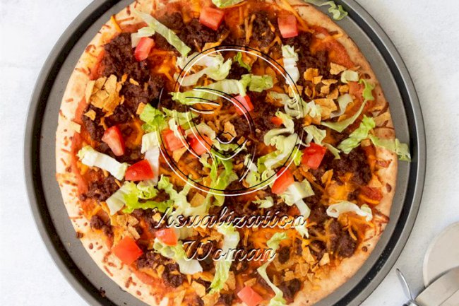 Easy Taco Pizza