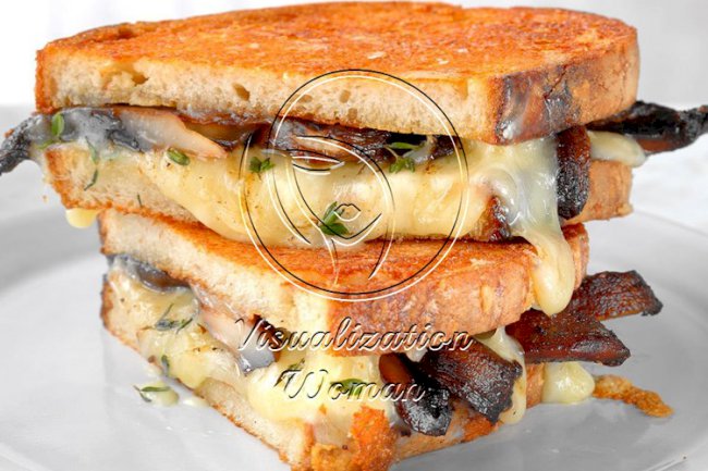 Grilled Cheese and Mushroom Sandwich