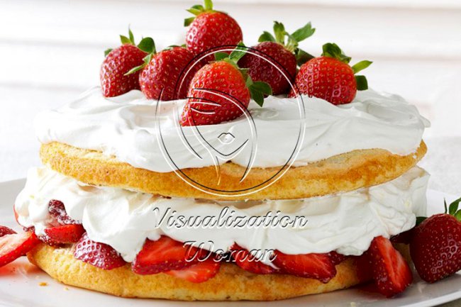Strawberries & Cream Torte