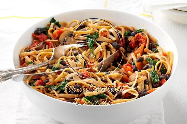Vegetarian Black Bean Pasta