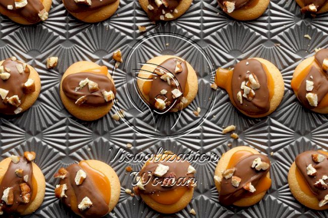 Chocolate Caramel Wafers