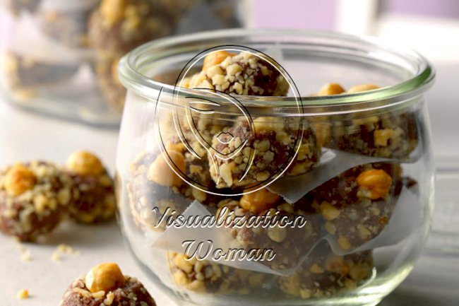 No-Bake Chocolate Hazelnut Thumbprints