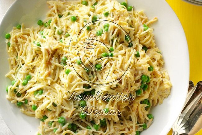 Creamy Skillet Noodles with Peas
