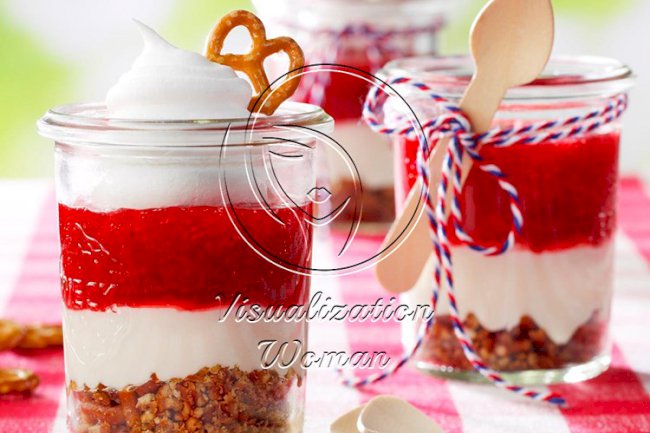 Strawberry Pretzel Dessert Jars