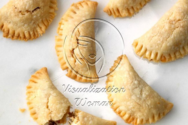 Sun-Dried Tomato Goat Cheese Empanadas