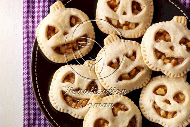 Mini Maple Pumpkin Pies