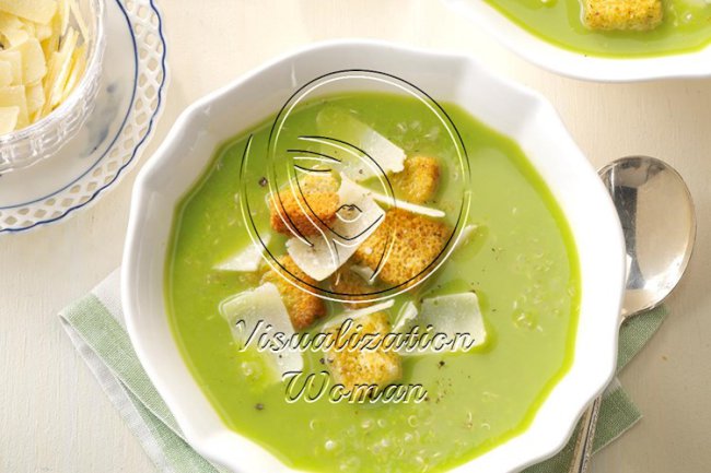 Pea Soup with Quinoa