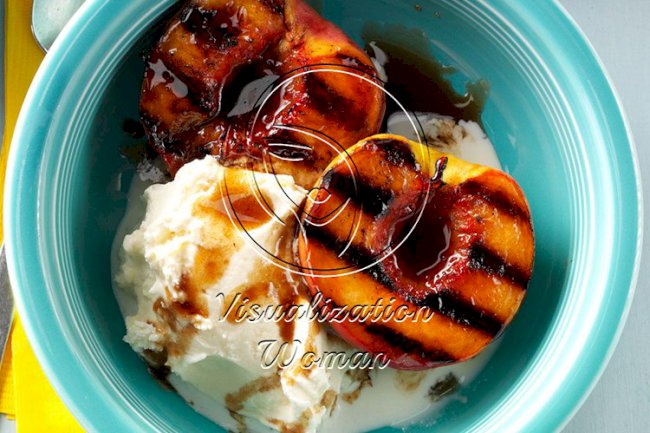Grilled Honey Balsamic-Glazed Fruit