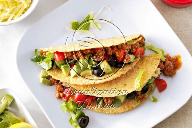 Mom’s Sloppy Tacos